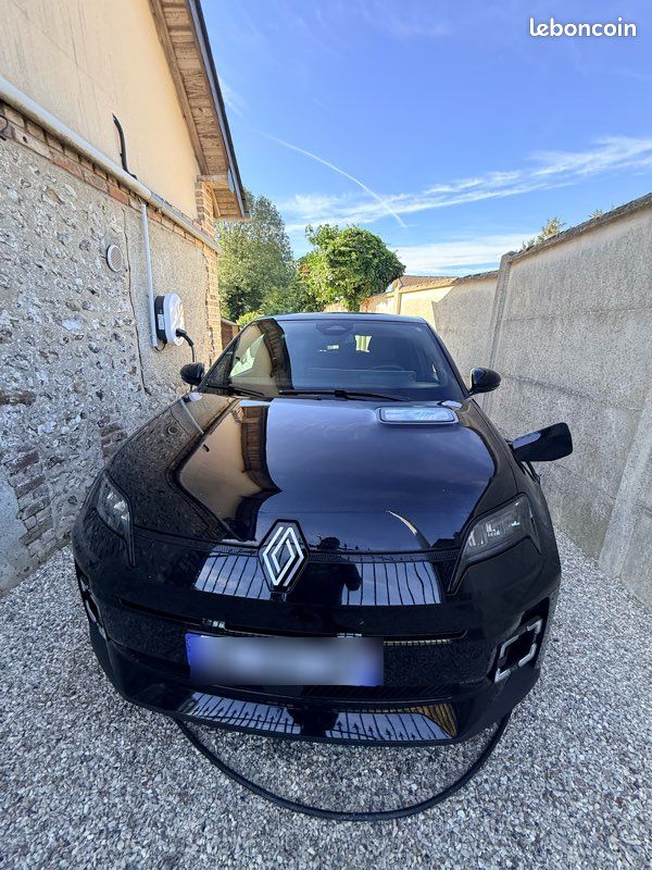 Renault 5 E-Tech Techno 150 ch 52 kWh – Noir Étoilé – 35 000 km – Première main
