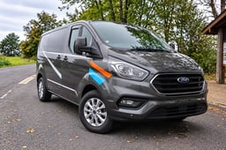Ford Transit Custom Limited PHEV – Crit'Air 1 – Hybride rechargeable – 44.351 km